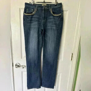 Earl Straight Leg denim. Size 8. Embellished pockets. Light distressed jeans.